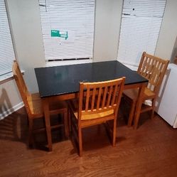 Kitchen Table And Chairs