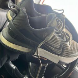 Nike Air Max Alpha Trainer 6 