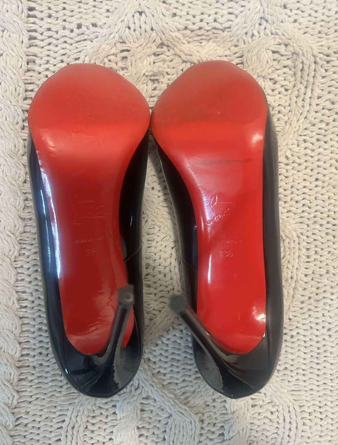 Christian Louboutin size 39 US size 8 1/2 9