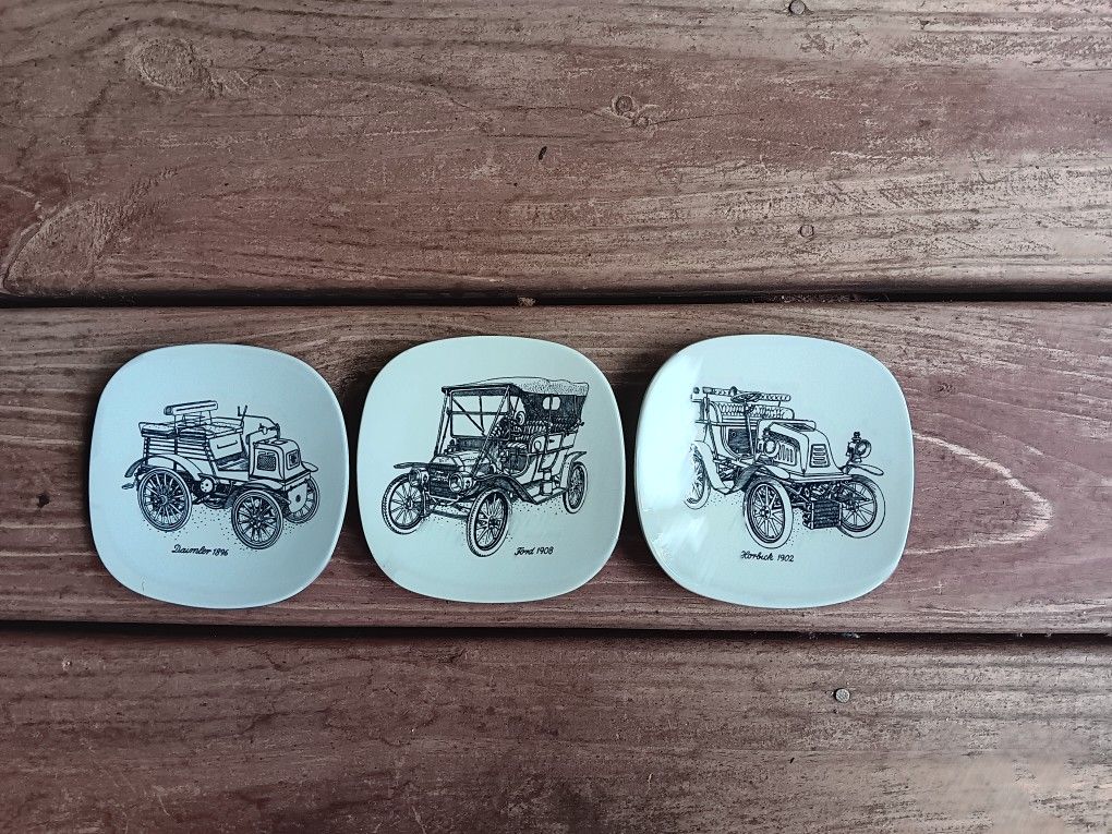 Nymolle Hoyrup Mini Plates From Denmark
