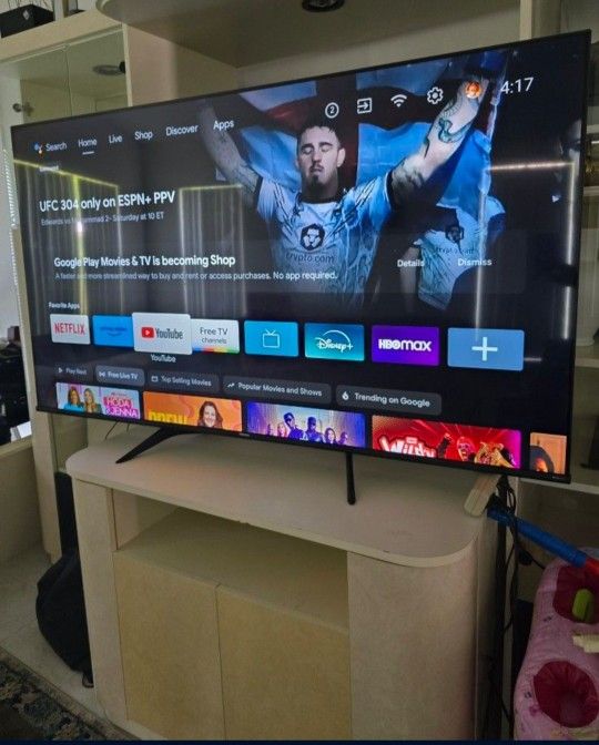 Tv & Entertainment Center