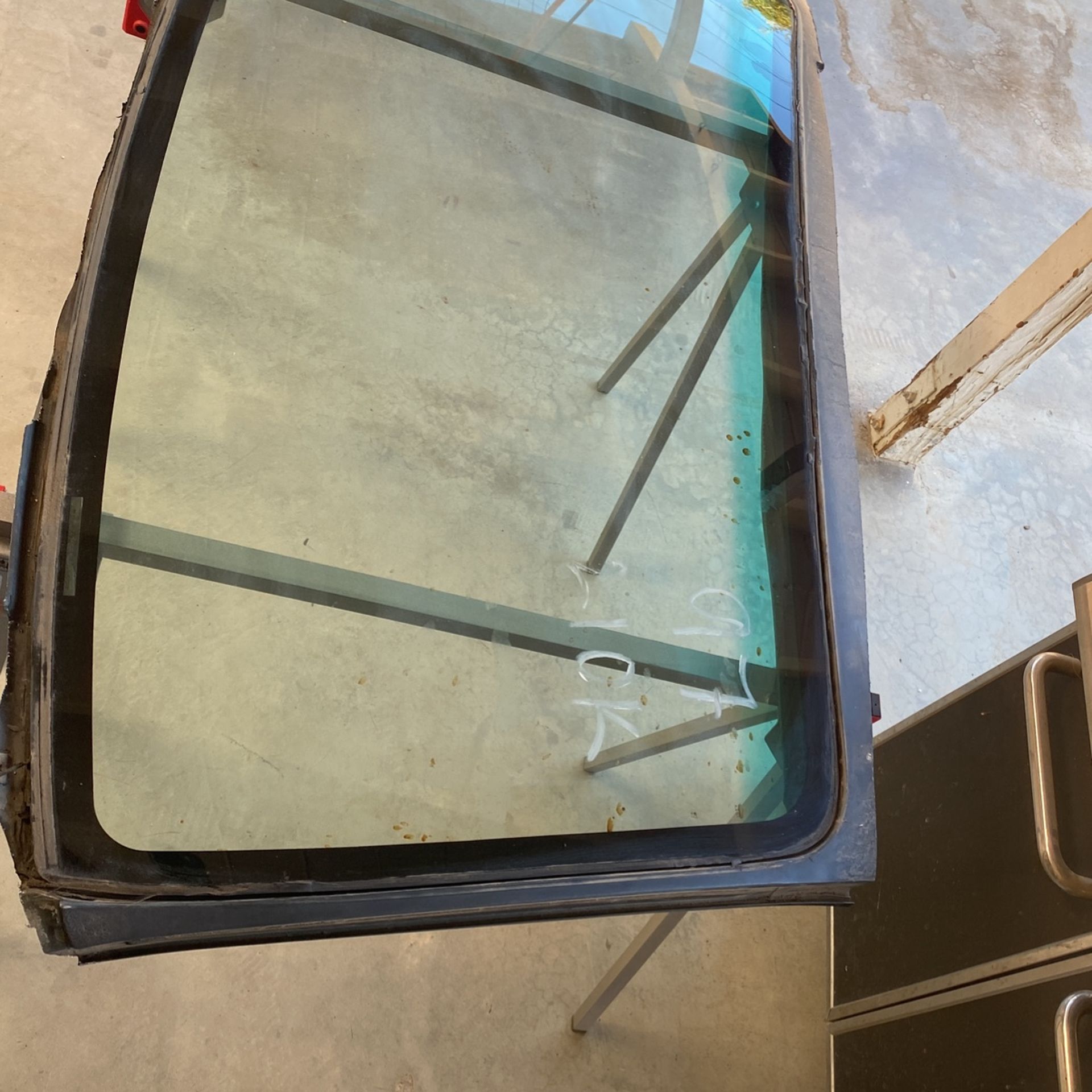 1997 Toyota Tacoma Windshield