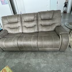 Reclining Sofa