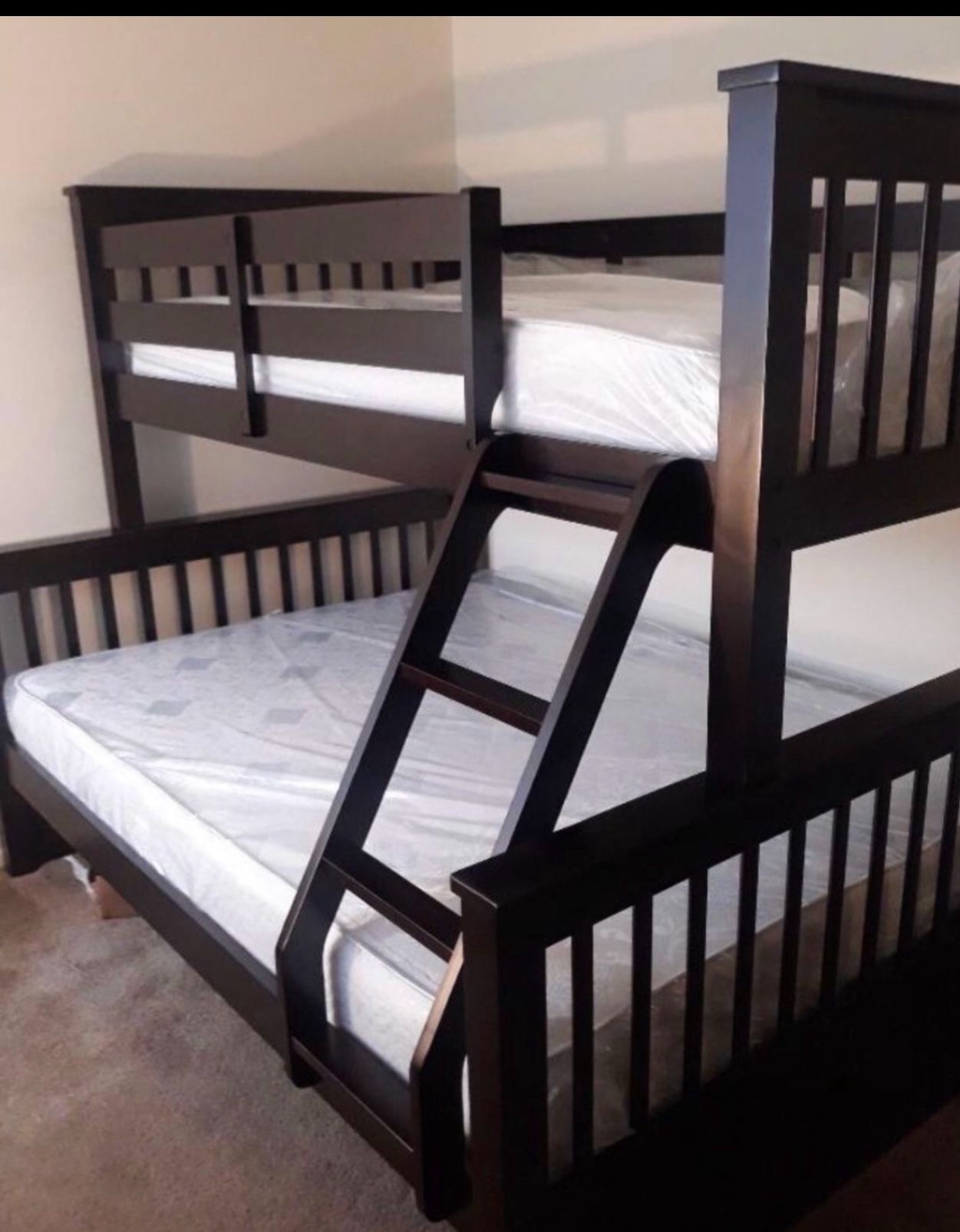 Litera Twin Y Full Size Nueva En Su Caja Incluye Colchones