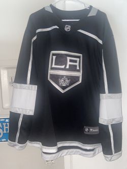 LA KINGS Fanatics Large , Send Offer I Need It Gone 