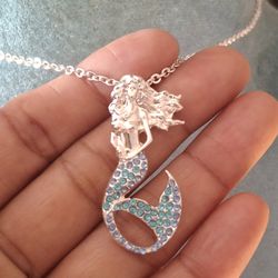 Mermaid Pendant Necklace 