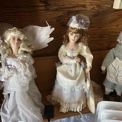 Porcelain Dolls Make Offer! Angel Lights Up And Wings Move 