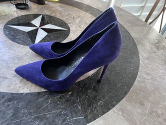 Beautiful Blue Pumps
