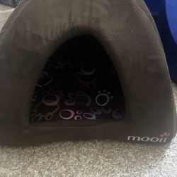 Mooii Dog Bed