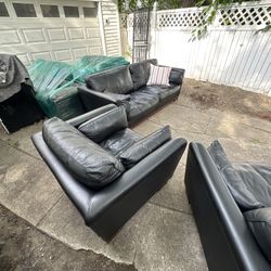 (DELIVERY 🚚)Genuine, Leather, Three-Piece Chair, Couch And Loveseat