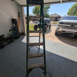 Fiberglass Ladder 