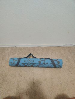 Roll Up Yoga Mat
