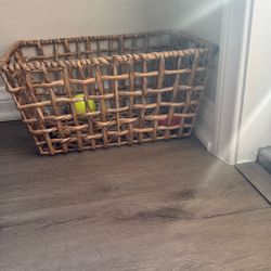 Storage Baskets 