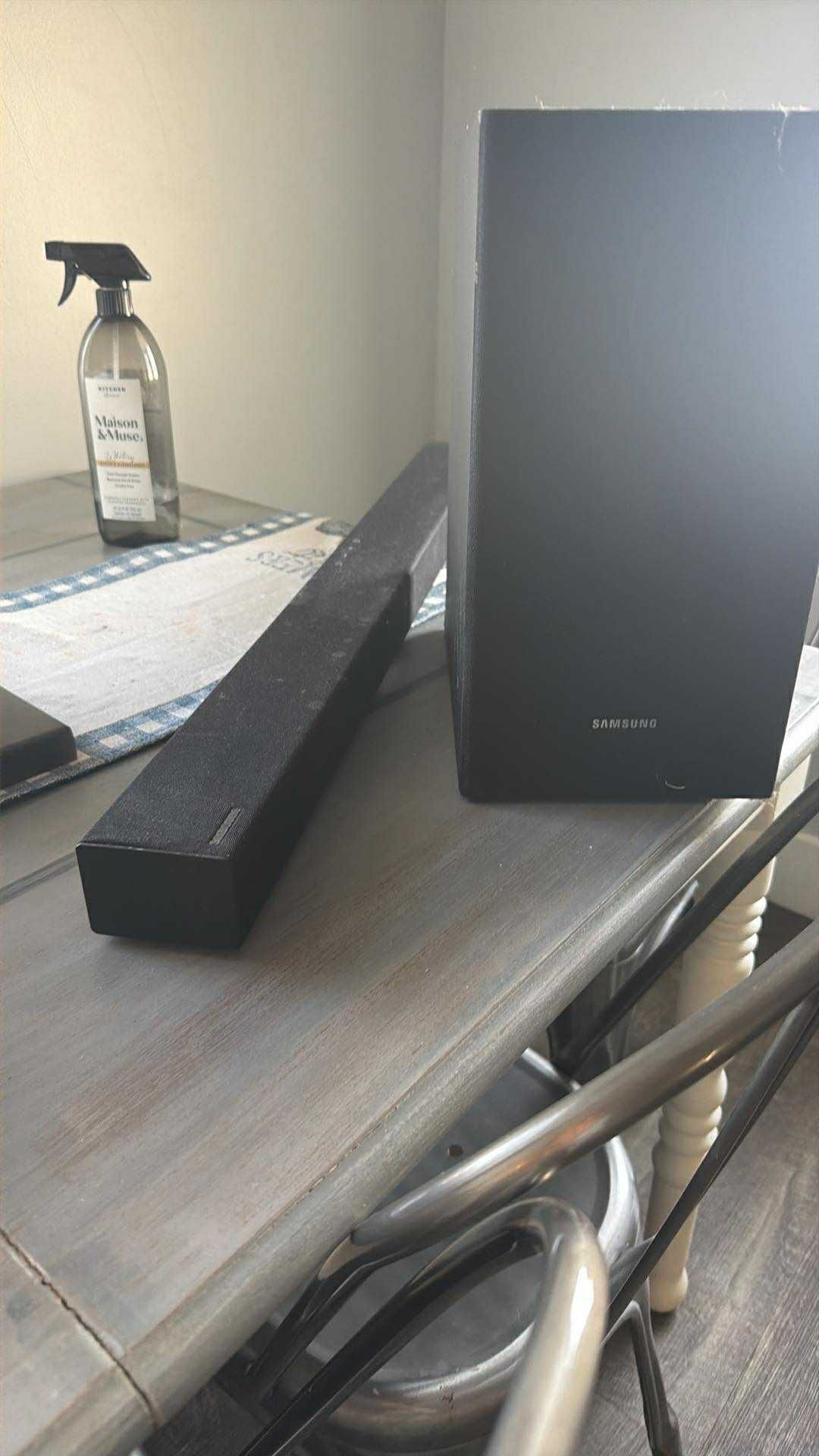 Samsung Soundbar And Subwoofer