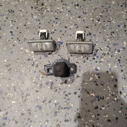 2016-2019 TOYOTA PRIUS REAR BACKUP CAMERA DECKLID OEM