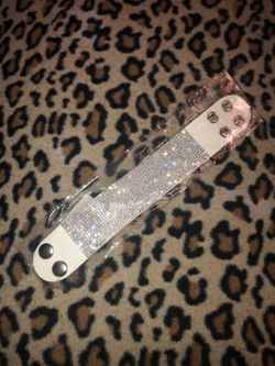 White bracelet with blings