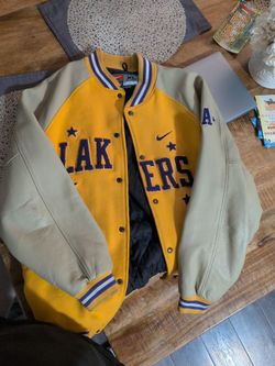 Nike LA Lakers Varsity Letterman Jacket XL
