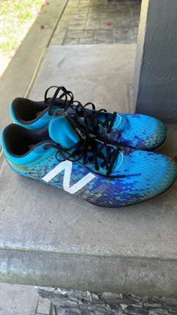 Men’s track shoes
