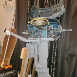 1956 EVINRUDE 15HP OUTBOARD MOTOR 