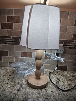 Lampara de mesa