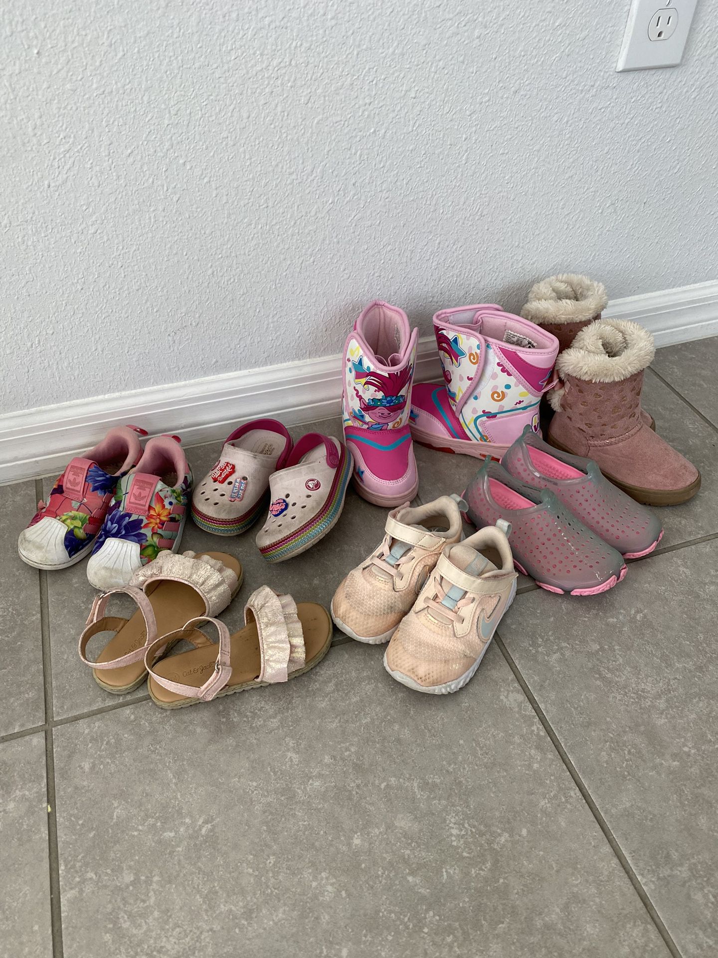 7 pairs size 9 bundle girl shoes, snow boots trolls, crocs, addidas shoes sneakers $40