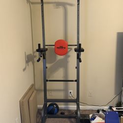Power Tower Pull Up Bar Station Workout Dip Station - lightly used