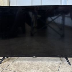 TCL Roku 32”