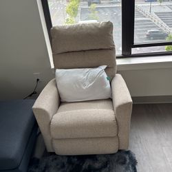 Single Reclining Armchair  