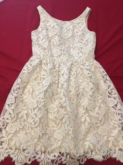 White flowery dress