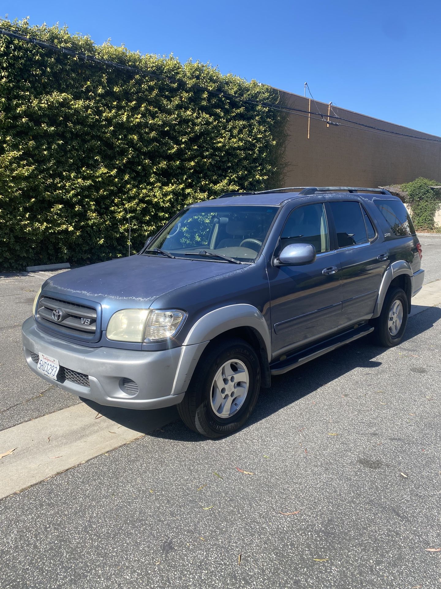 2004 Toyota Sequoia