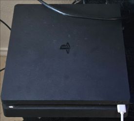 Ps4 slim