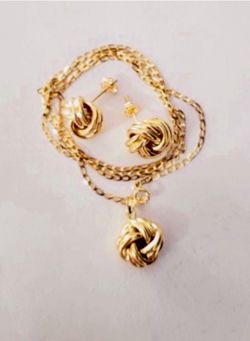 10K Solid Gold Set For Wedding CHAIN , PENDANT AND EARRINGS