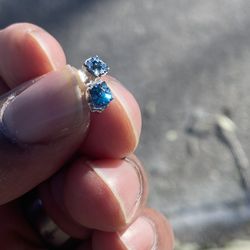 Blue  Diamond  Earrings 