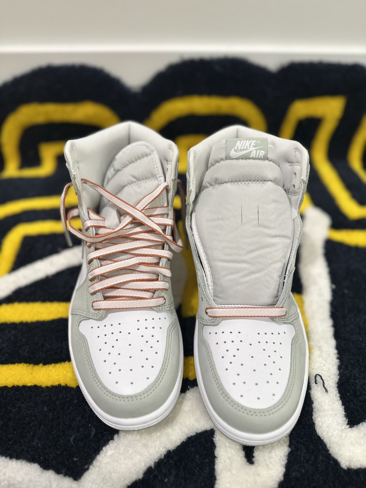 Jordan 1 