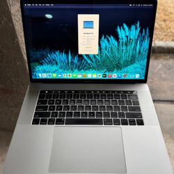 Macbook Pro 15 Inch