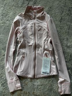 Lululemon define zip up