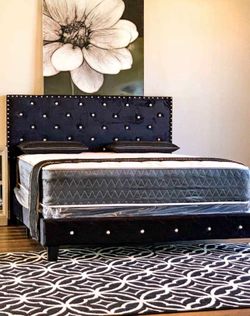 NEW QUEEN SIZE BED WITH MATTRESS INCLUDING FREE DELIVERY