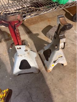 2 ton jack stands $15