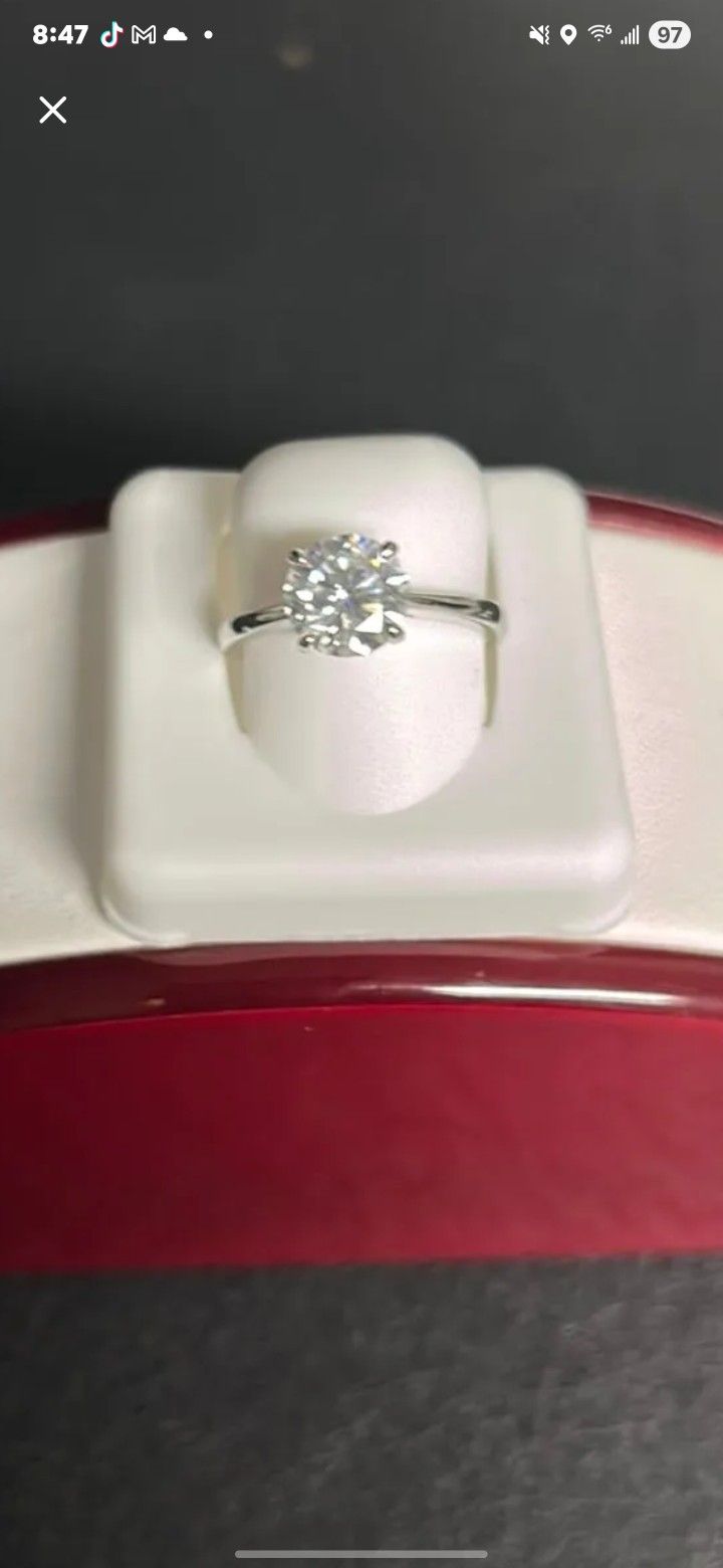 2.CTW Moissante Single Stone & .925 Silver Band Ring