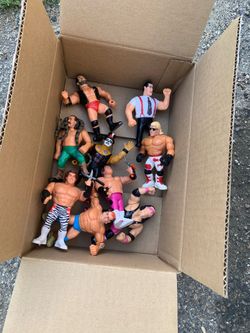 WWE Elite / Hasbro / Retros : Pick 2 = $50