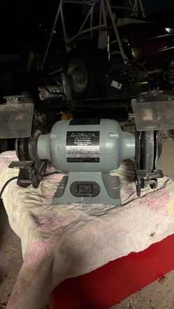 Delta. 8” Bench Grinder