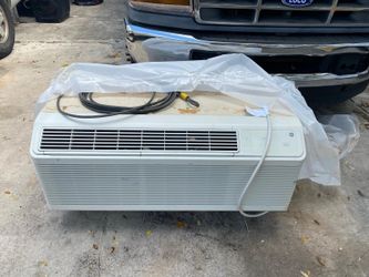 Air conditioning AC unit 12000 BTU 220v GE