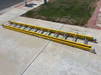 24’ Yellow Fiberglass EXT. Ladder