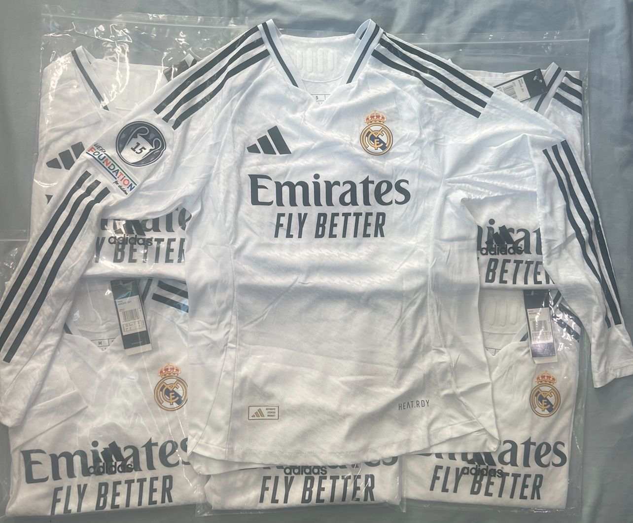 Soccer fútbol Real Madrid long sleeve new patch of champions 15 🏆player version sizes small to 2xl player version slim fit Soccer jersey playera bes