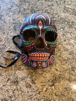 Preloved - Day of the  dead mask