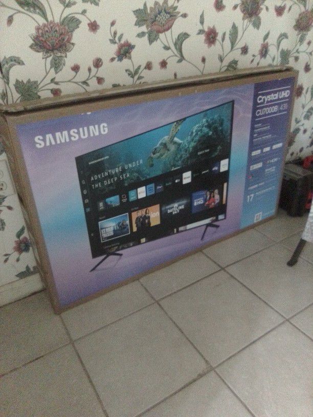 Brand New , Samsung Smart TV 43 Inch 
