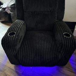 BLACK RECLINER LED LIGHTS NO REMOTE 