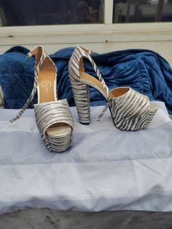 Jessica Simpson Dameka Zebra Rhinestone Platforms Block Heels - Size 9