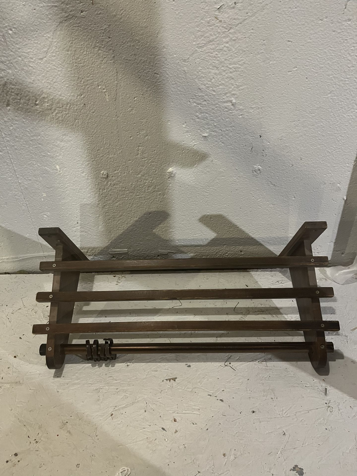 coat hanging rack