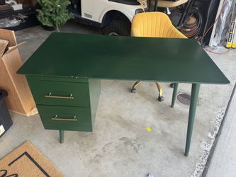 Green desk